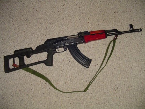 MAK90.jpg