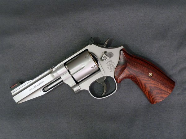 S&W 686 SSR ... After I got done with it