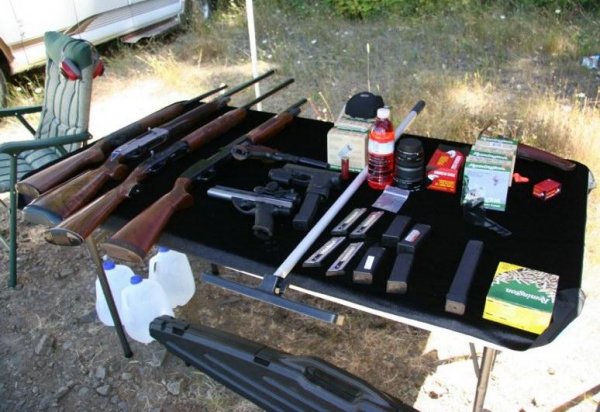 Gun Table