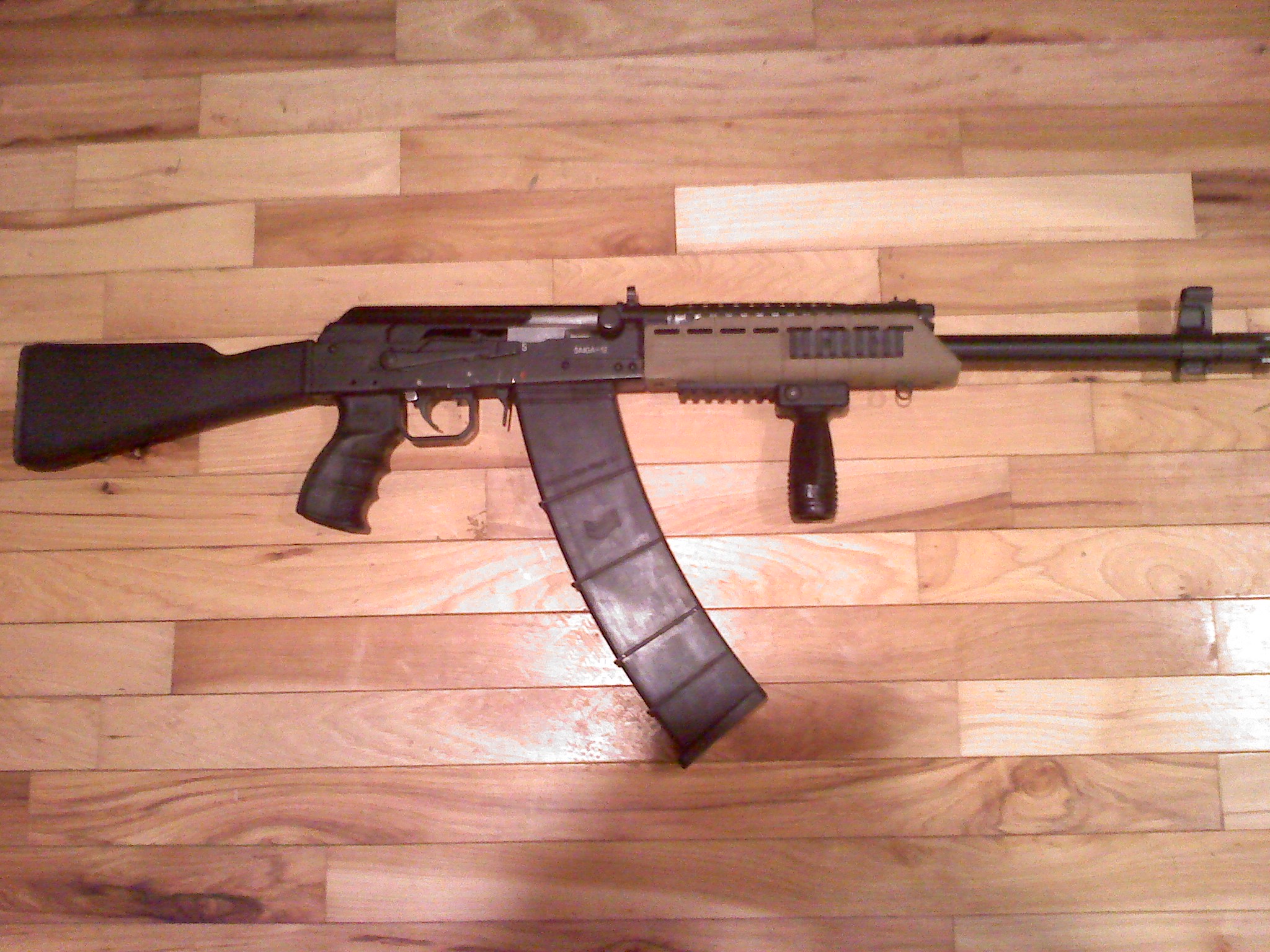 Tapco Intrafuse hand guard Saiga12